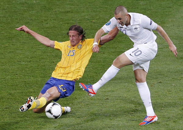 11月23日 22：00 波青联第16轮 乔治罗尼亚青年队vs克拉科夫青年队